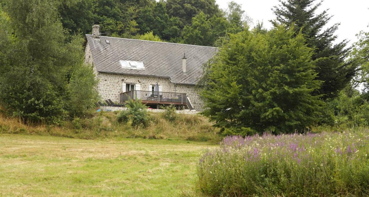 Une Pause En Correze Sarroux Luaran gambar